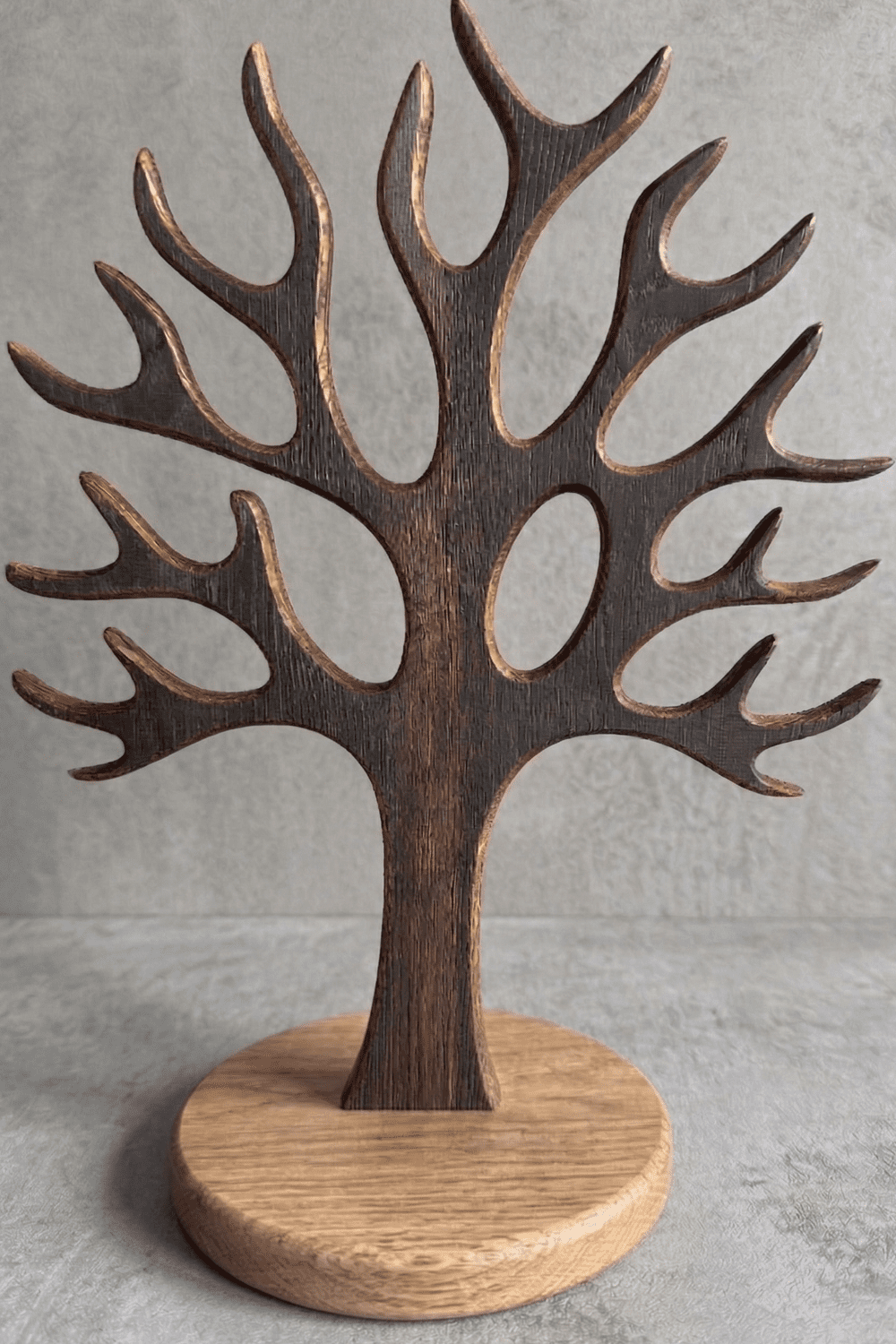 Подставка для украшений Дерево