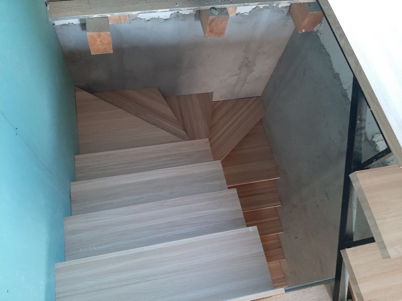 дубовые ступени