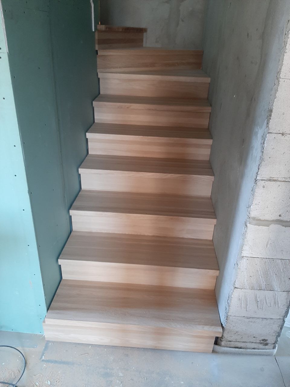 Ступени из дуба