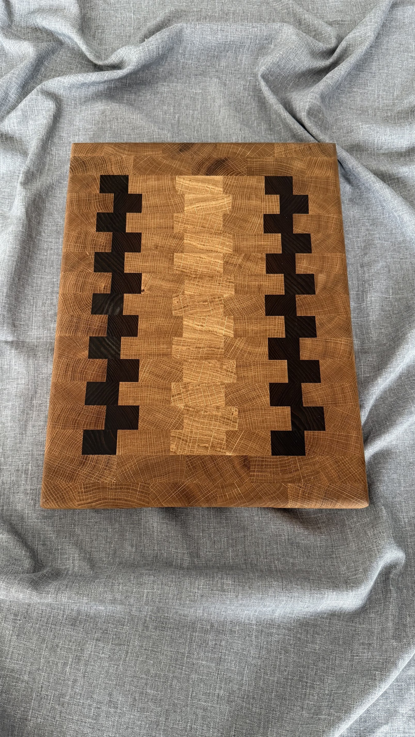 Доска торцевая дубовая с рисунком