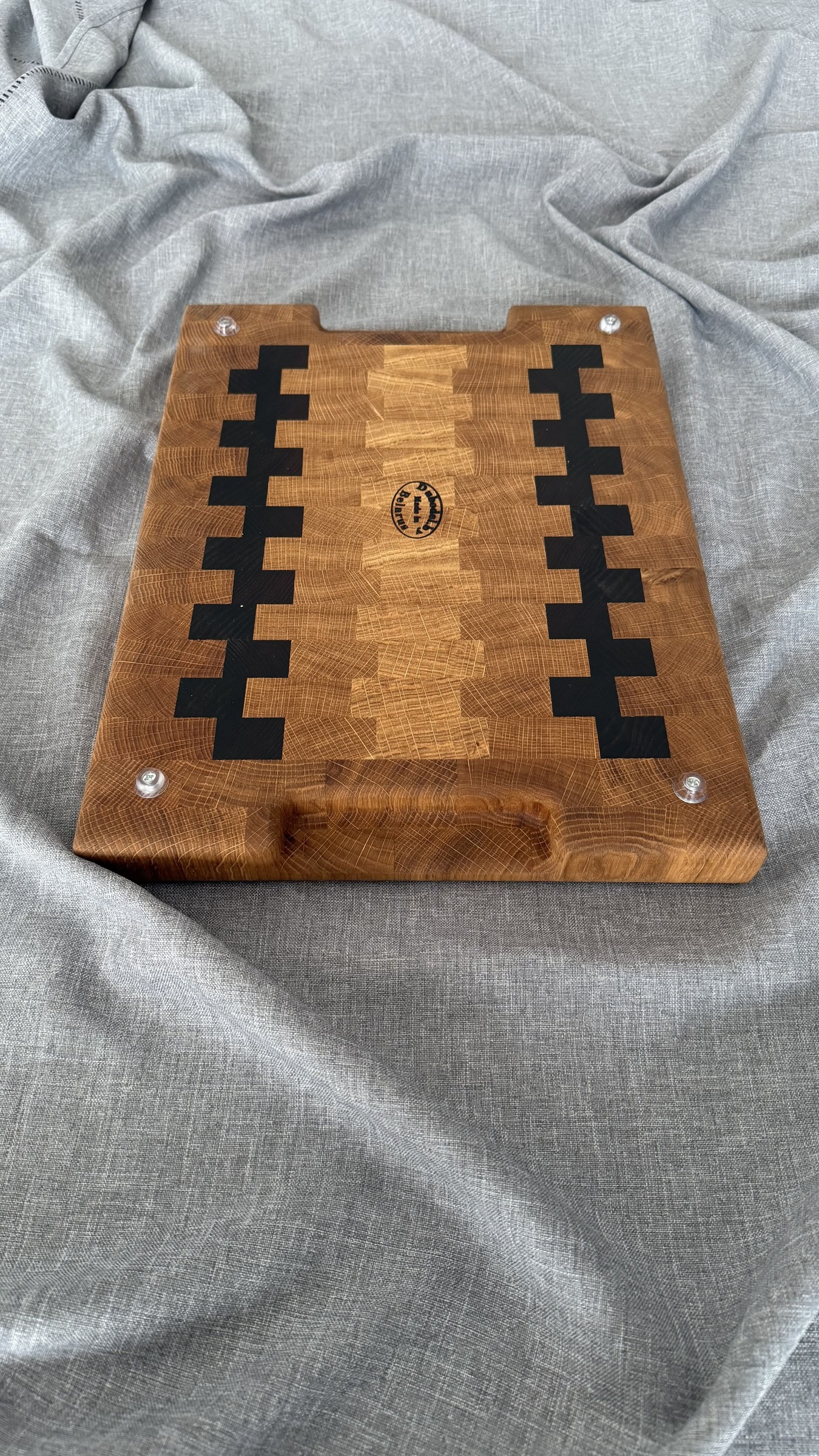 Доска торцевая дубовая с рисунком