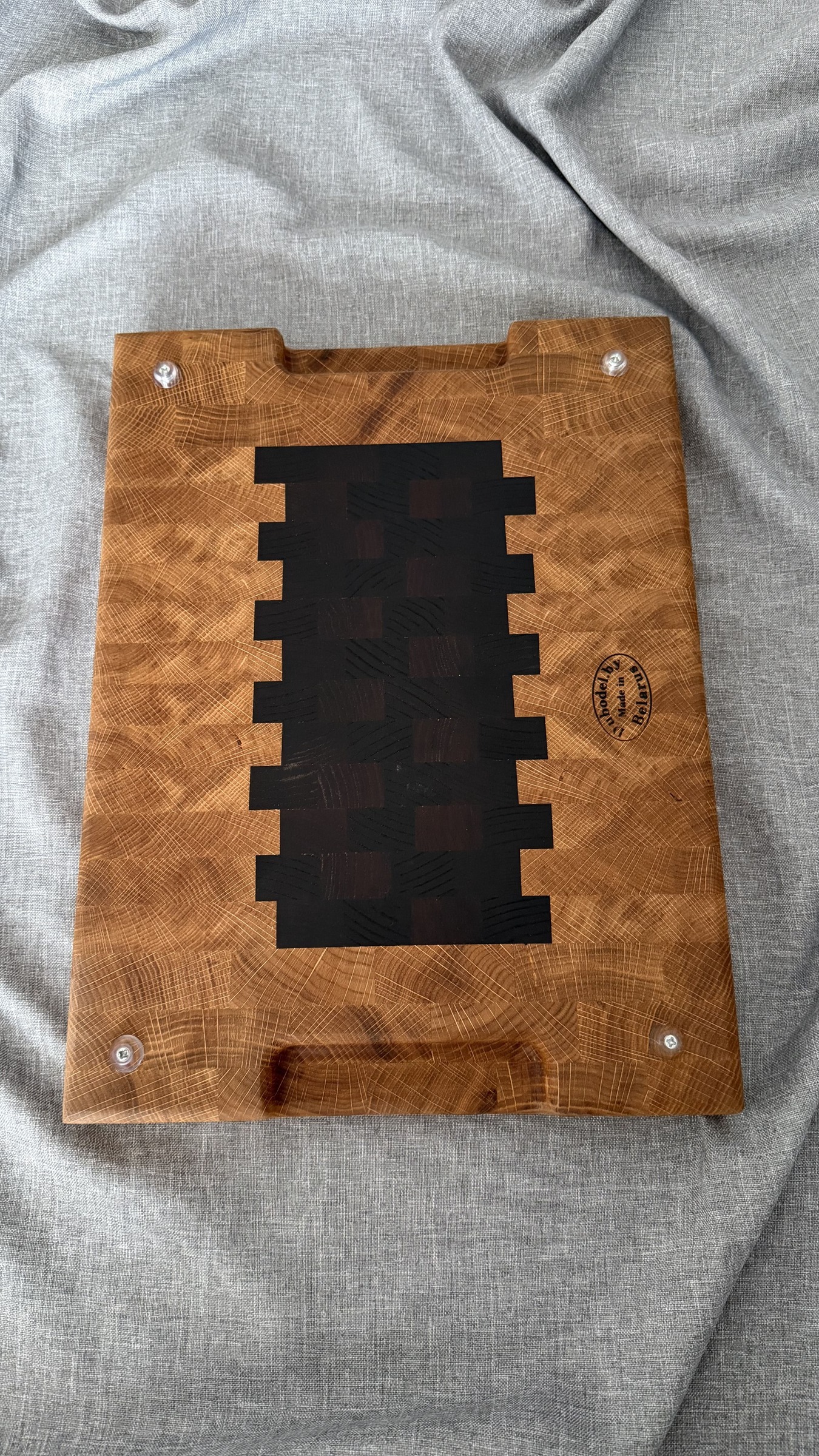 Дубовая разделочная торцевая доска 40 х 30 х 3,5 см